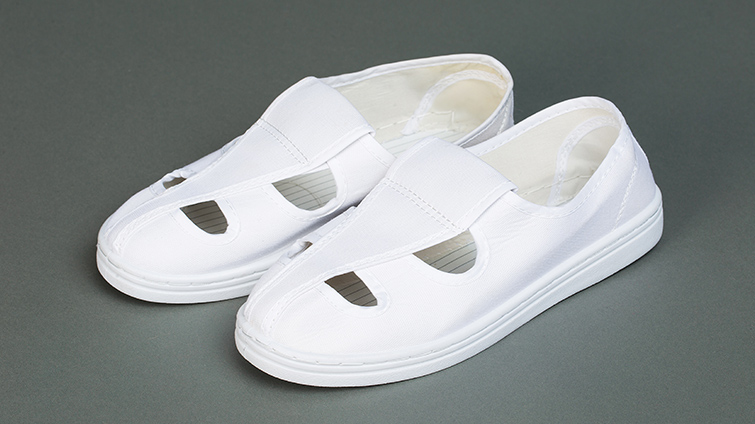 凈尚凈美防靜電鞋經(jīng)久耐用，性能良好